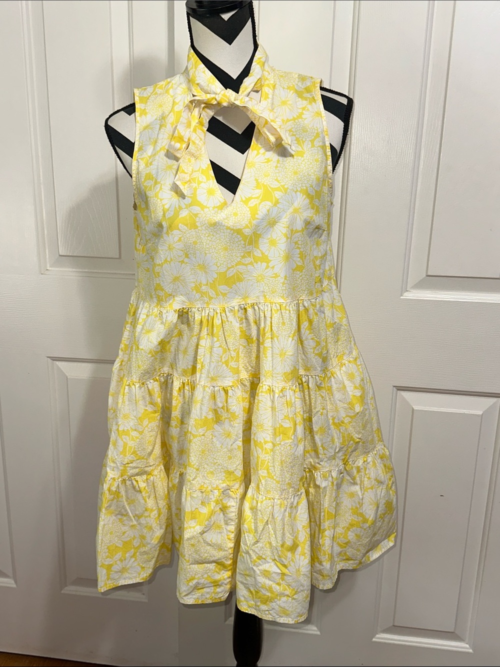 Lisa Marie Fernandez for Target Yellow and White Floral Tie-Neck Tiered Dress